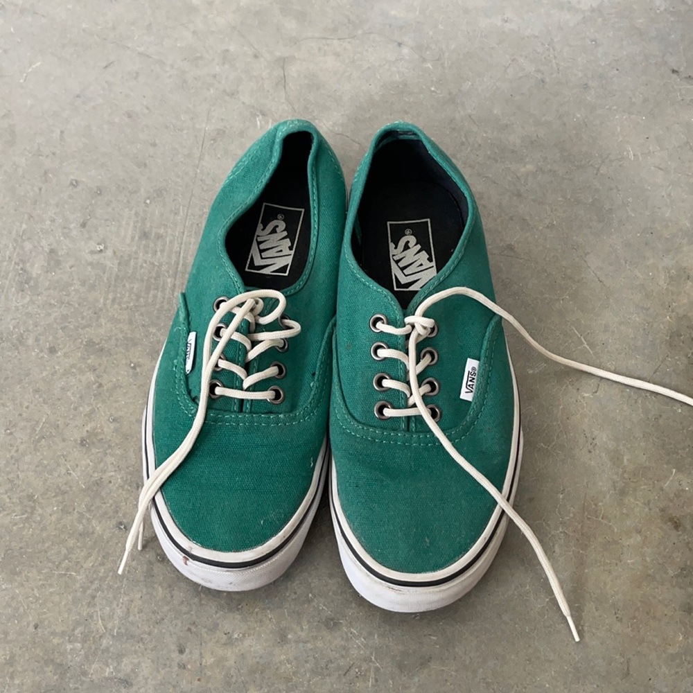 Vans Authentic Skate Sneakers